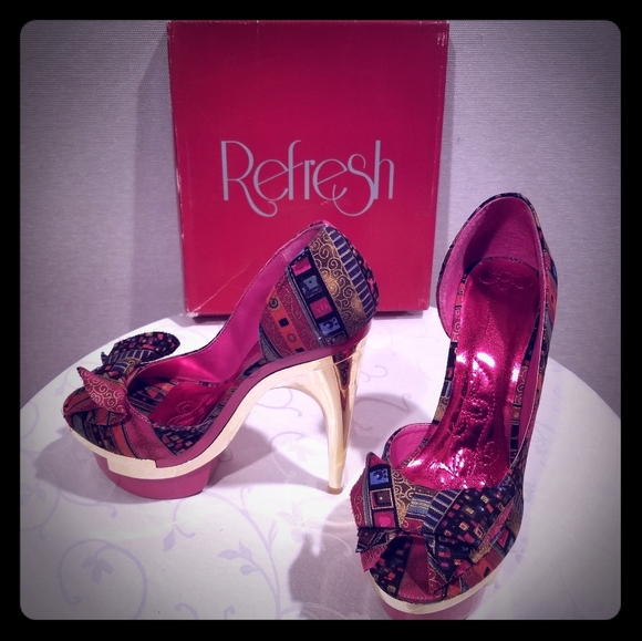 Mona Mia Collection Shoes - Size 8 Stilettos